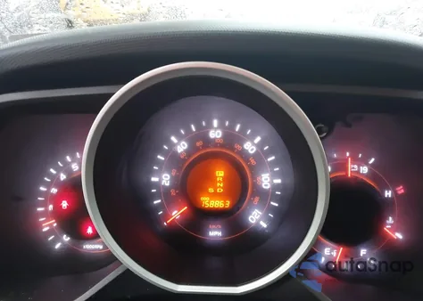 2013 Toyota 4Runner Limited z USA, uszkodzony, nr VIN JTEBU5JR3D5140250